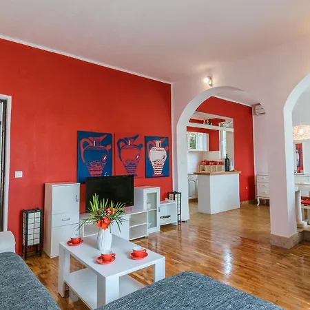 公寓 Dunja 苏佩塔尔