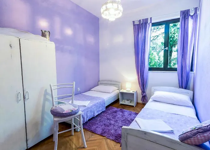 Dunja Lejlighed Supetar